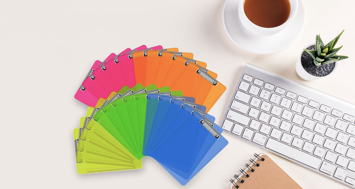 Clipboard din plastic